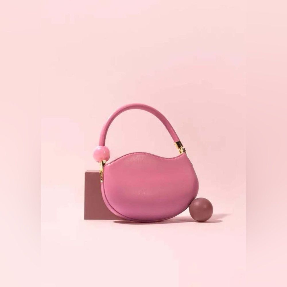 Melie Bianco Jennie Crescent Shoulder Bag - Picture 1 of 8